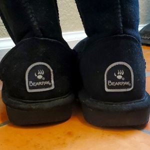 BEARPAW Black Suede Fur Boots Size US 7